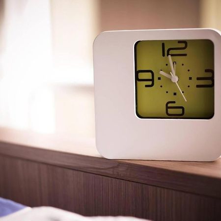 Modernbright Laemchabang Aparthotel Bang Lamung Bagian luar foto