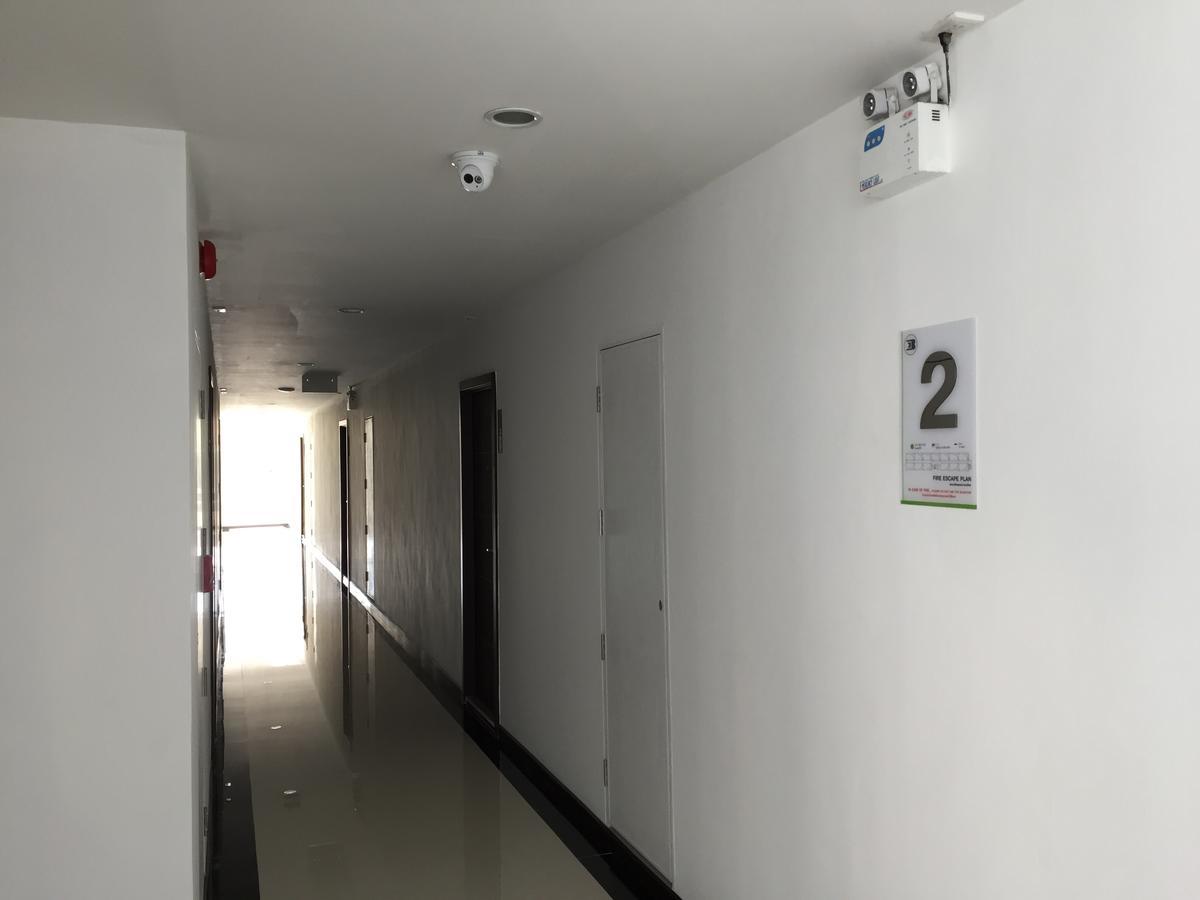 Modernbright Laemchabang Aparthotel Bang Lamung Bagian luar foto